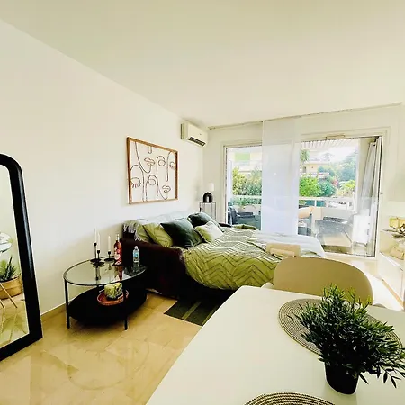 Appartement 2 Pieces A Cannes Exterior photo
